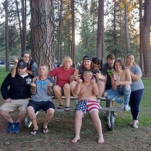 Meet your Posher, Rene